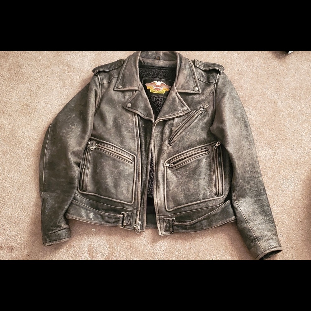 Harley Davidson XL leather jacket zip out lining